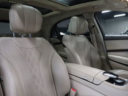 Used 2019 Mercedes-Benz S 560 4MATIC Sedan image 24