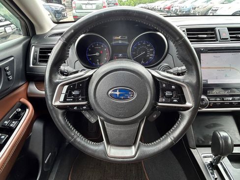 Used 2018 Subaru Outback 2.5i Touring AWD/4WD image 22