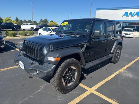 Used 2022 Jeep Wrangler Unlimited Sport AWD/4WD image 7
