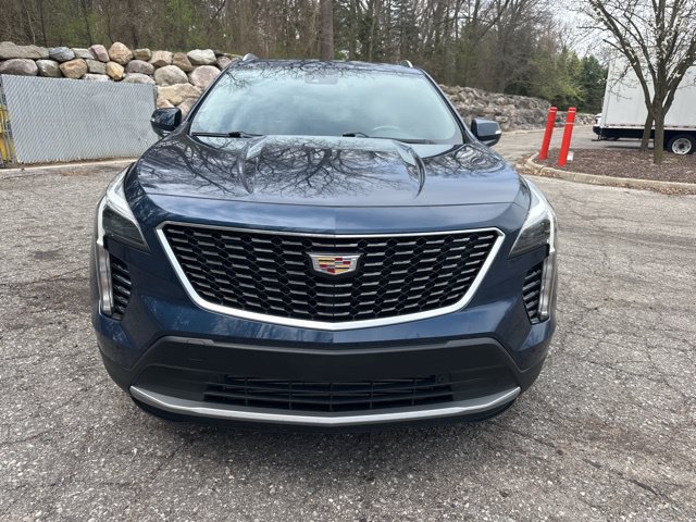 Used 2021 Cadillac XT4 Premium Luxury AWD/4WD image 8