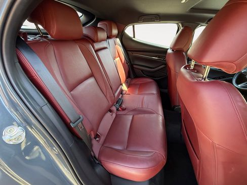 Used 2024 MAZDA MAZDA3 s image 18