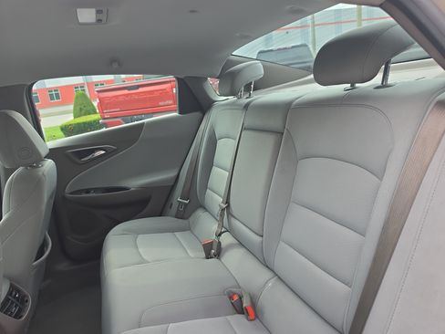 Used 2024 Chevrolet Malibu LT FWD image 13