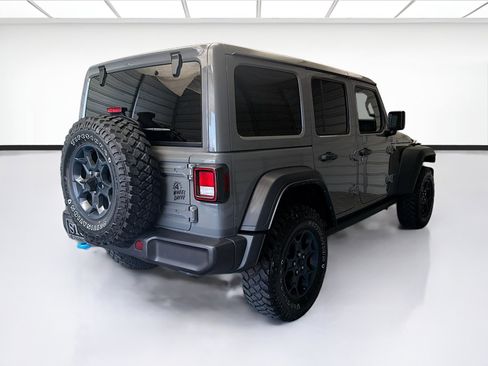 Used 2023 Jeep Wrangler Unlimited w/ Cold Weather Group AWD/4WD image 4
