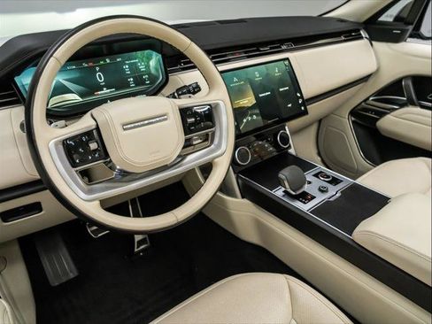 Used 2023 Land Rover Range Rover SE AWD/4WD image 15