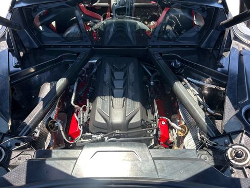 Used 2024 Chevrolet Corvette Stingray Coupe w/ Z51 Performance Package RWD image 26