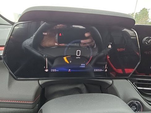 Used 2024 Chevrolet TrailBlazer RS w/ Driver Confidence Package image 15