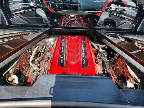 Used 2021 Chevrolet Corvette Stingray Premium Cpe w/ Z51 Performance Package image 29