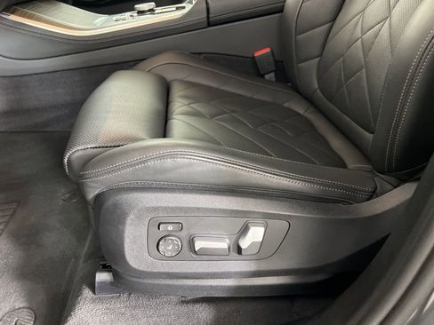 Certified 2024 BMW X5 xDrive40i w/ Premium Package image 6