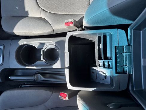 Used 2013 Nissan Xterra S image 23