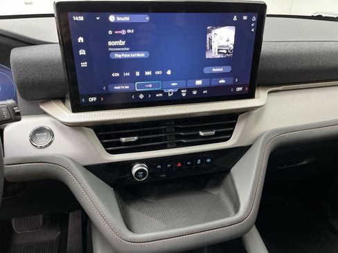 New 2026 Ford Explorer Active AWD/4WD image 18
