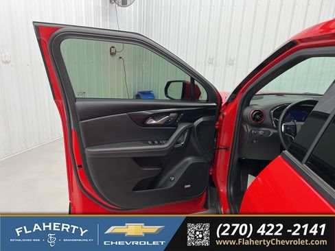 Used 2024 Chevrolet Blazer RS w/ Driver Confidence II Package FWD image 8