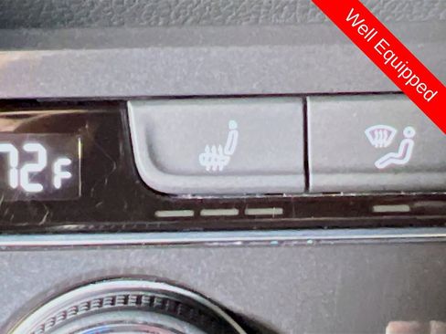 Used 2021 Volkswagen Tiguan SE R-Line FWD image 19