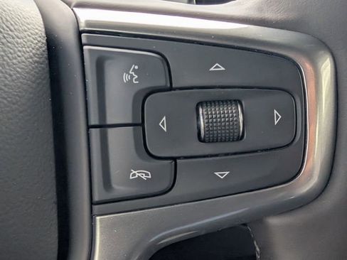 Used 2025 Chevrolet Silverado 1500 LTZ AWD/4WD image 23