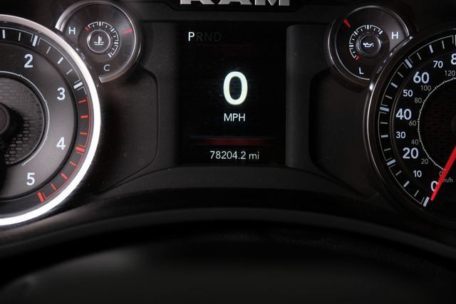 Used 2024 RAM 3500 Tradesman w/ Chrome Appearance Group AWD/4WD image 21