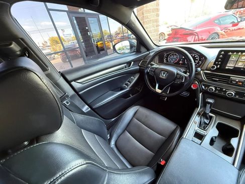 Used 2018 Honda Accord Sport image 46