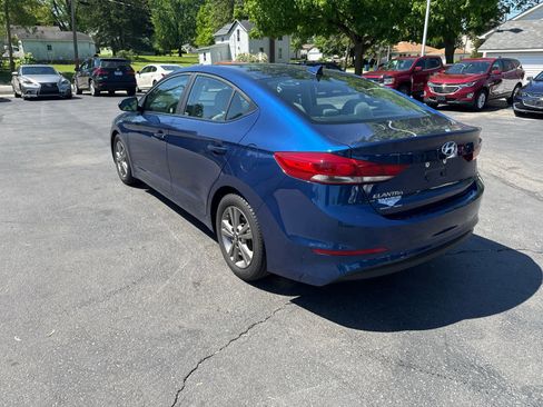 Used 2018 Hyundai Elantra SEL image 5