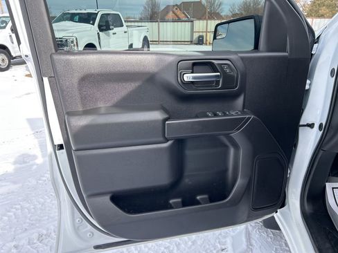 Used 2024 Chevrolet Silverado 1500 Custom Trail Boss image 12