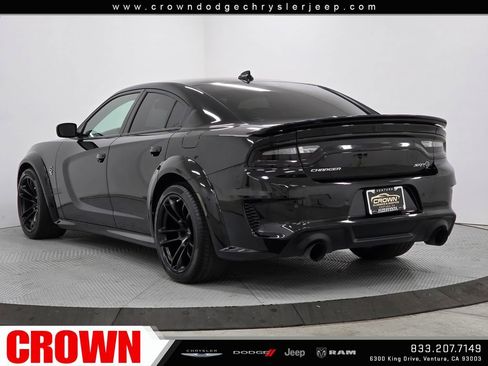 Used 2022 Dodge Charger SRT Hellcat w/ Harman/Kardon Audio Group RWD image 5