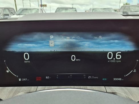 Used 2024 Kia Telluride SX AWD/4WD image 18