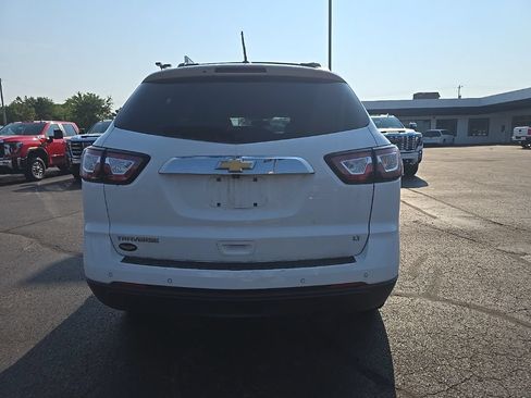 Used 2017 Chevrolet Traverse LT FWD image 7