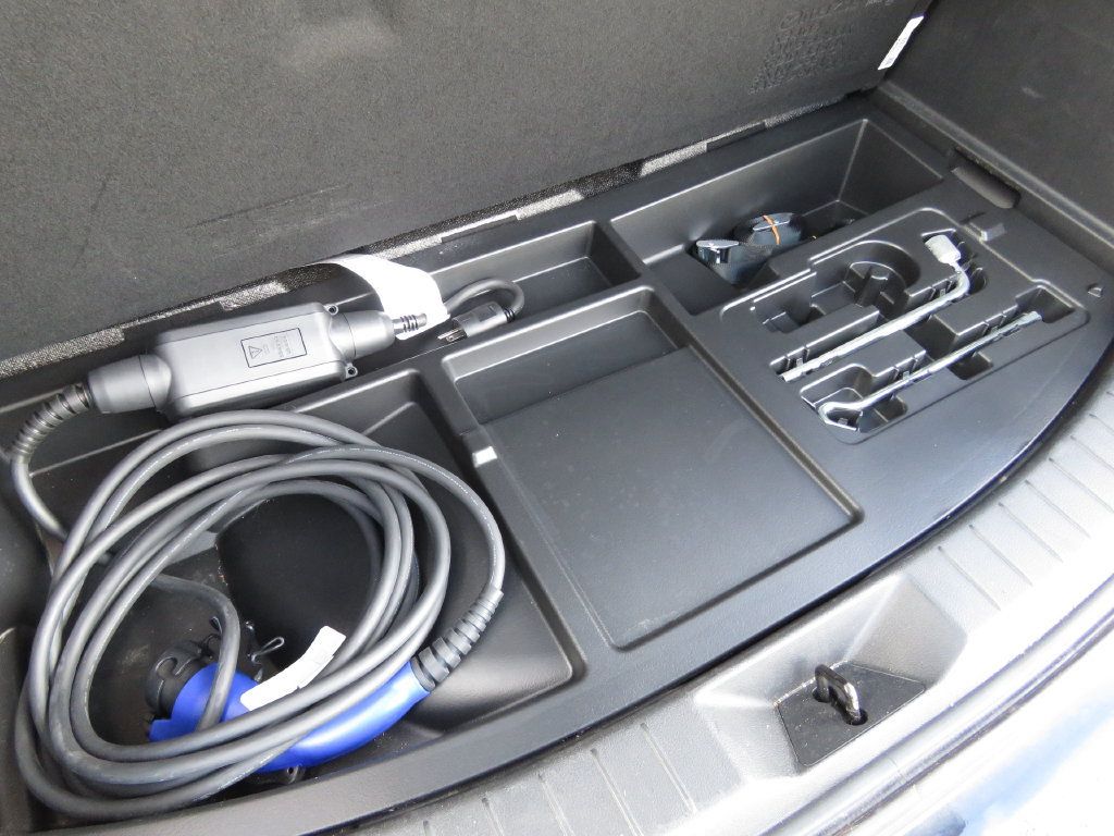 Used 2025 MAZDA CX-70 Plug-In Hybrid w/ Premium Pkg AWD/4WD image 18