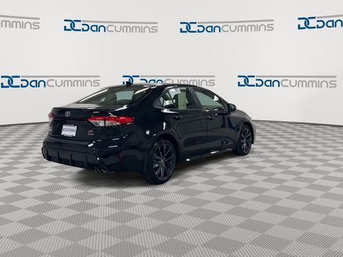 Used 2025 Toyota Corolla SE w/ Convenience Package image 8
