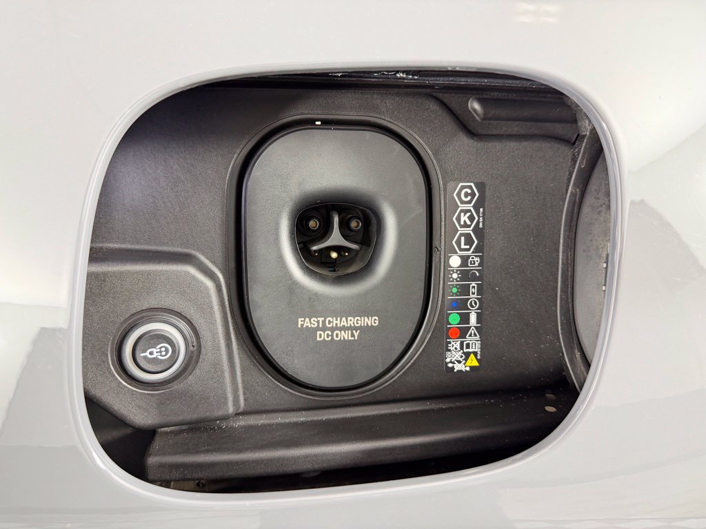 Certified 2026 Porsche Cayenne Turbo AWD/4WD image 48