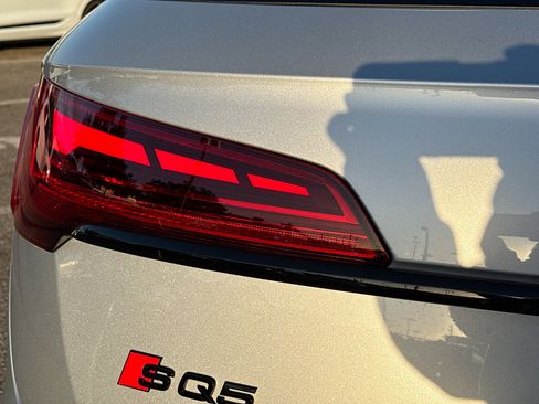 Used 2025 Audi SQ5 Premium Plus image 10