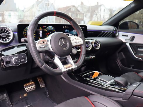 Used 2022 Mercedes-Benz CLA 35 AMG 4MATIC w/ AMG Performance Seat Package image 11
