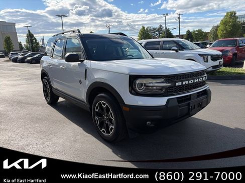 Used 2025 Ford Bronco Sport Outer Banks AWD/4WD image 5