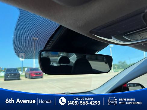 Used 2022 Hyundai Elantra Limited FWD image 37