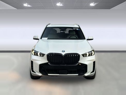 Used 2026 BMW X5 xDrive40i w/ M Sport Package AWD/4WD image 6