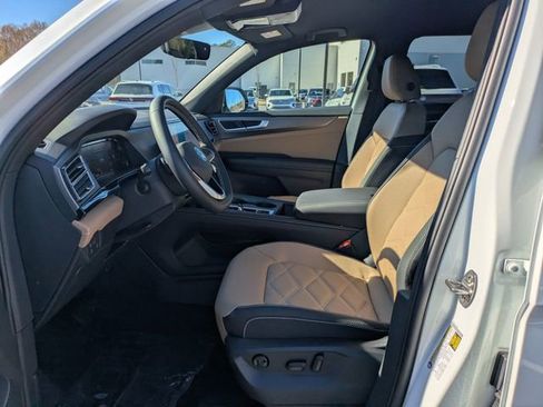 New 2026 Volkswagen Atlas Cross Sport SE FWD image 20