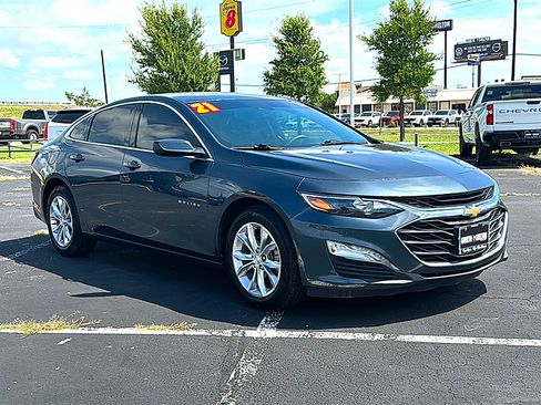 Used 2021 Chevrolet Malibu LT FWD image 10