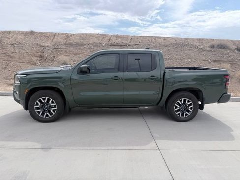 Certified 2024 Nissan Frontier SL w/ Technology Package RWD image 5