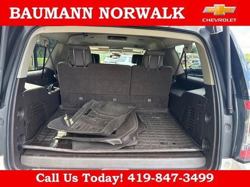 Used 2017 GMC Yukon XL Denali w/ Open Road Package AWD/4WD image 37