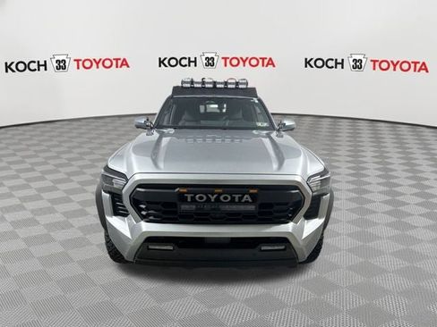 New 2024 Toyota Tacoma TRD Off-Road image 3