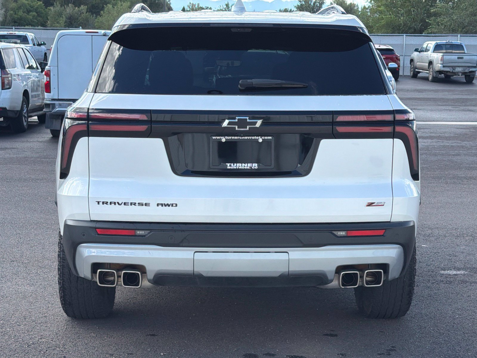 Used 2024 Chevrolet Traverse Z71 w/ Enhanced Driving Package AWD/4WD image 7
