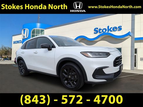 Used 2024 Honda HR-V Sport image 1