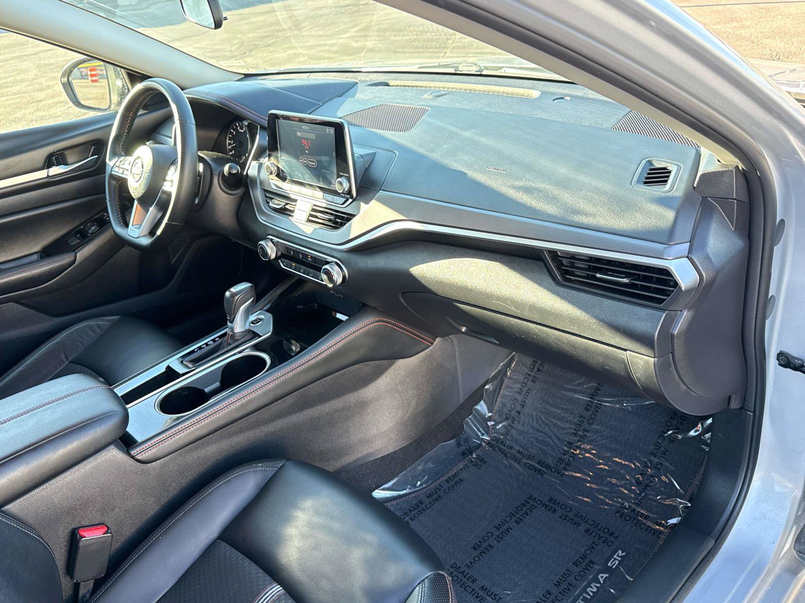 Used 2025 Nissan Altima 2.5 SR FWD image 19