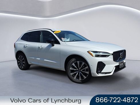 Used 2025 Volvo XC60 B5 Plus AWD/4WD image 1