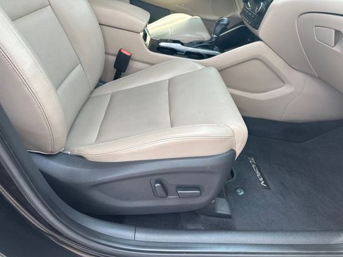 Used 2017 Hyundai Tucson SE Plus FWD image 11