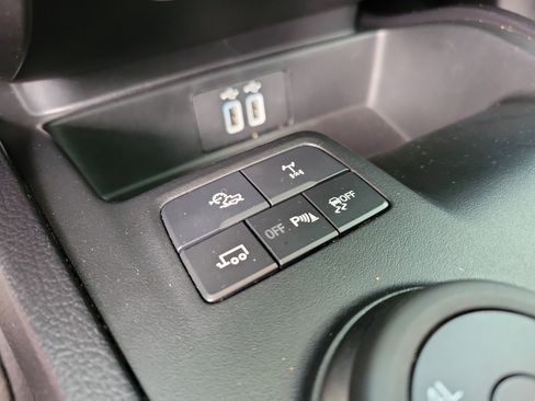 Used 2022 Ford Ranger XLT w/ Equipment Group 302A High image 16