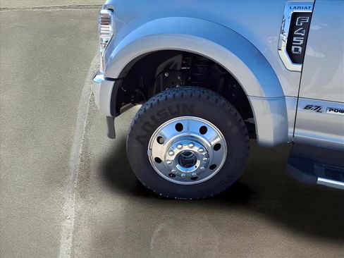 Used 2022 Ford F450 Lariat w/ Lariat Ultimate Package image 17