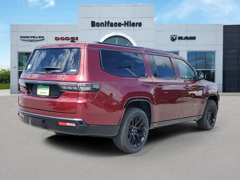 New 2026 Jeep Grand Wagoneer L Limited AWD/4WD image 4