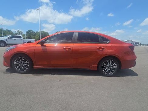 Used 2023 Kia Forte GT-Line w/ GT-Line Technology Package FWD image 12