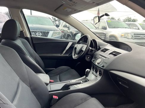 Used 2010 MAZDA MAZDA3 s Sport FWD image 18