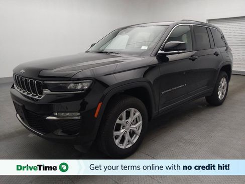 Used 2023 Jeep Grand Cherokee Limited image 1