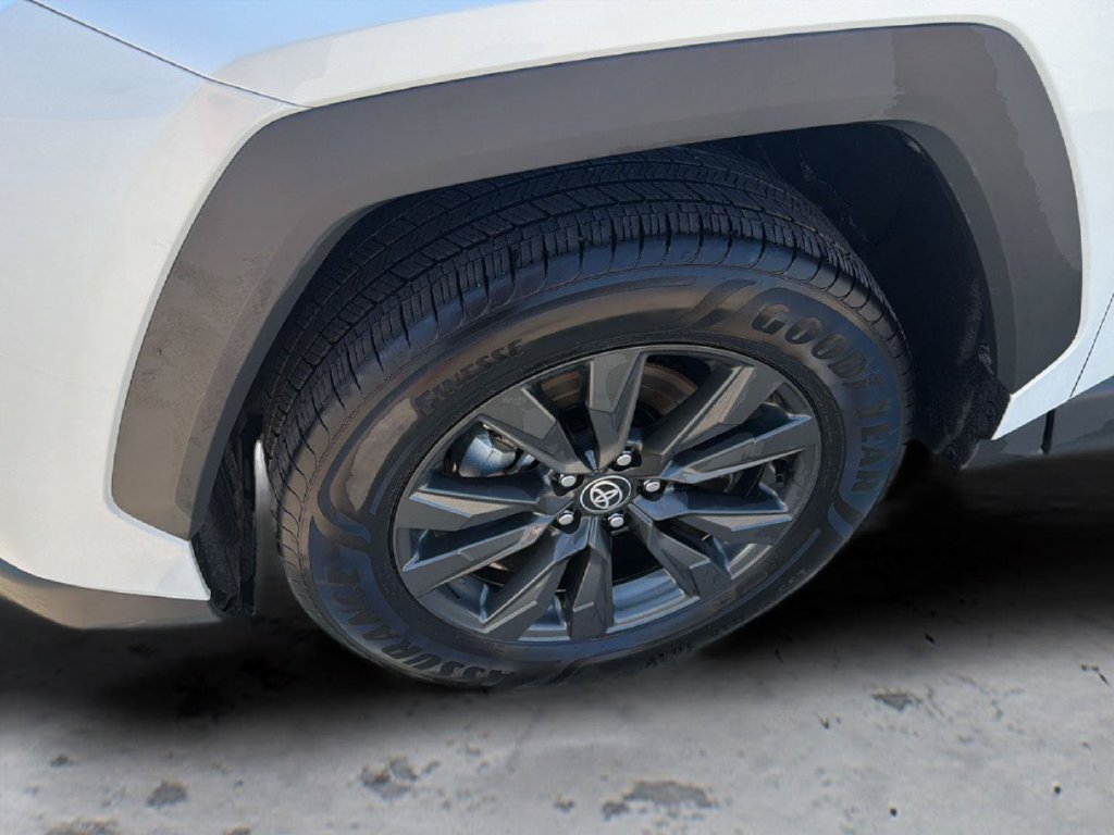 Used 2026 Toyota RAV4 XLE Premium FWD image 18