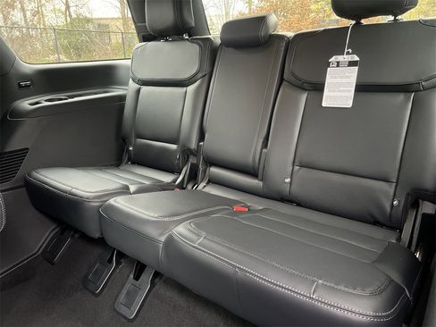 New 2025 Ford Expedition Platinum w/ Stealth Performance Package image 21